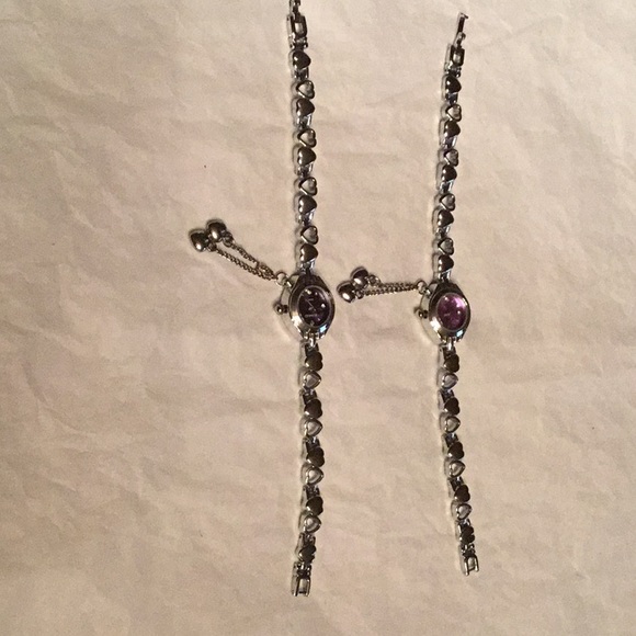 WOMENS WATCHES HEART DESIGN - Picture 1 of 3